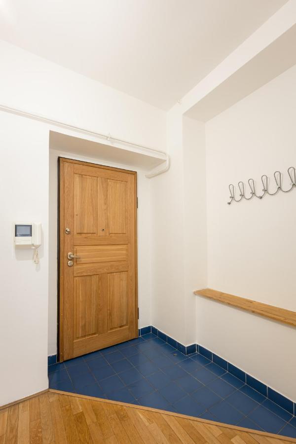 City Centre Garden Apartment With Parking プラハ エクステリア 写真