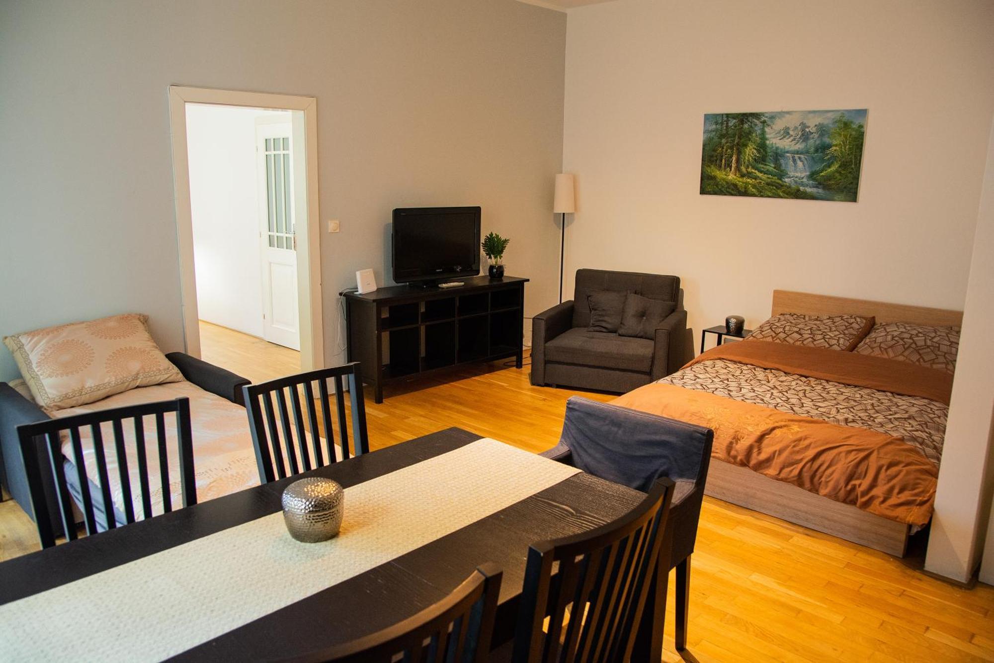 City Centre Garden Apartment With Parking プラハ エクステリア 写真